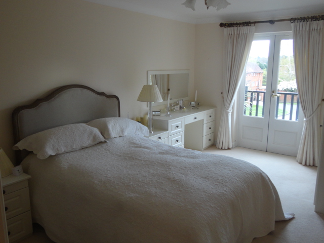 Beautiful White Bedroom in Sunningdale