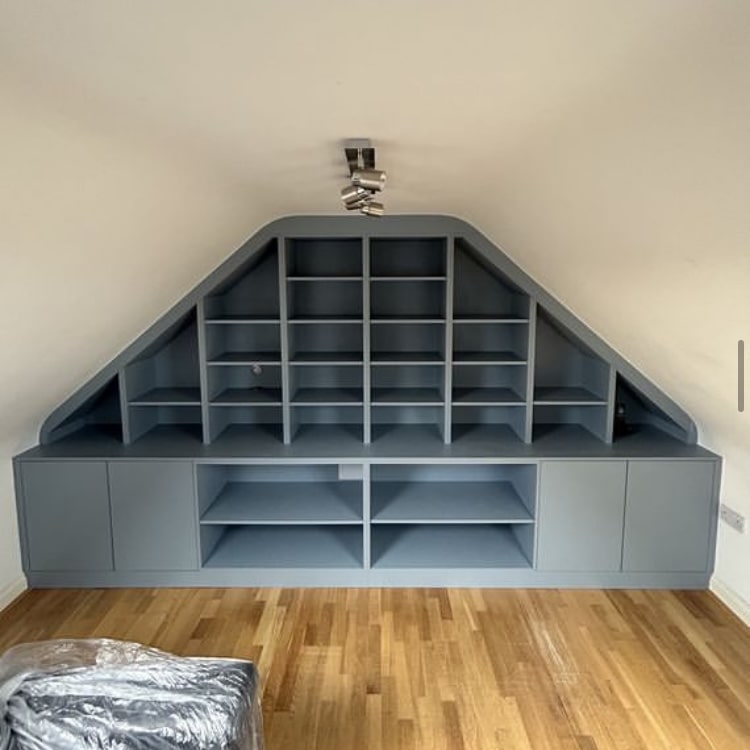 Harness Every Nook & Cranny: Crafting Micro Home Offices with DAY & KNIGHT