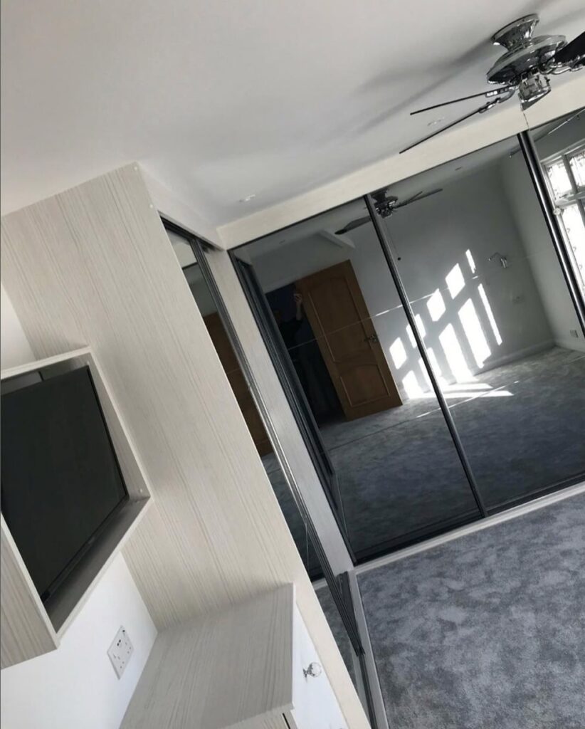 A Brilliant Way To Make Your Bedroom Appear More Spacious
